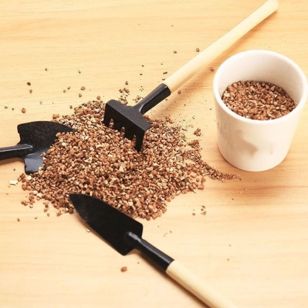ชุดเครื่องมือทำสวนขนาดเล็กอเนก - Spade Digging Fork บทวิจารณ์และราคา